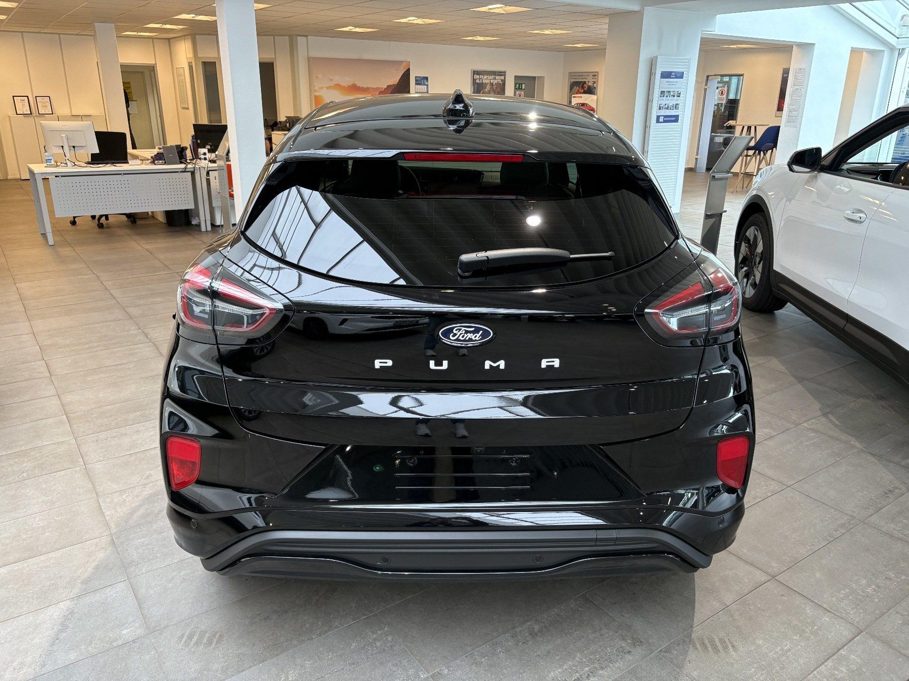 FORD 46,8 kWh Premium FORD 46,8 kWh Premium