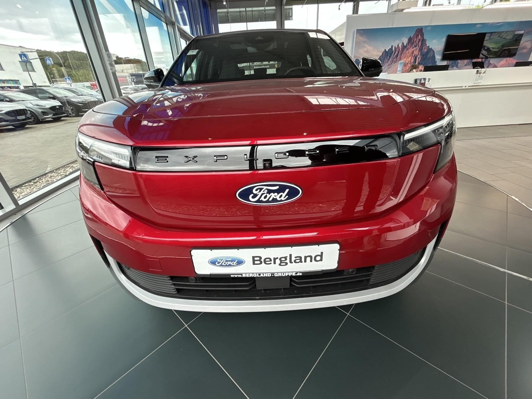 FORD Premium RWD/ FORD Premium RWD/