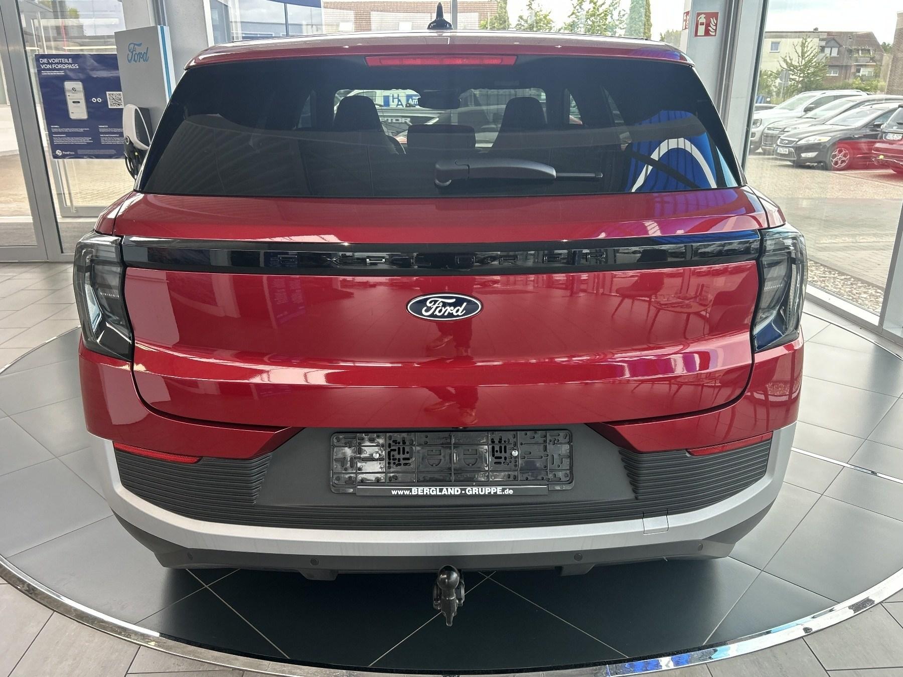 FORD Premium RWD/ FORD Premium RWD/
