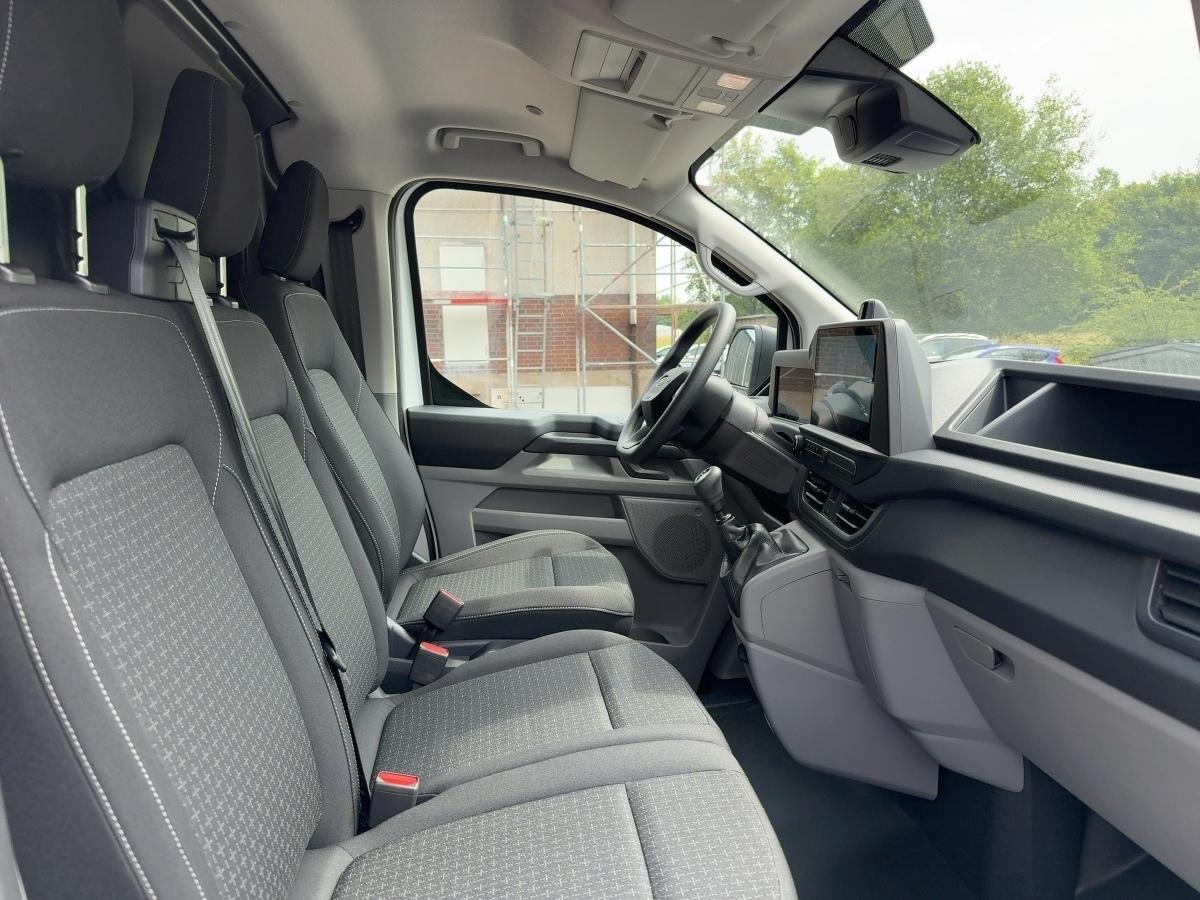 FORD 320 L2 Trend FORD 320 L2 Trend