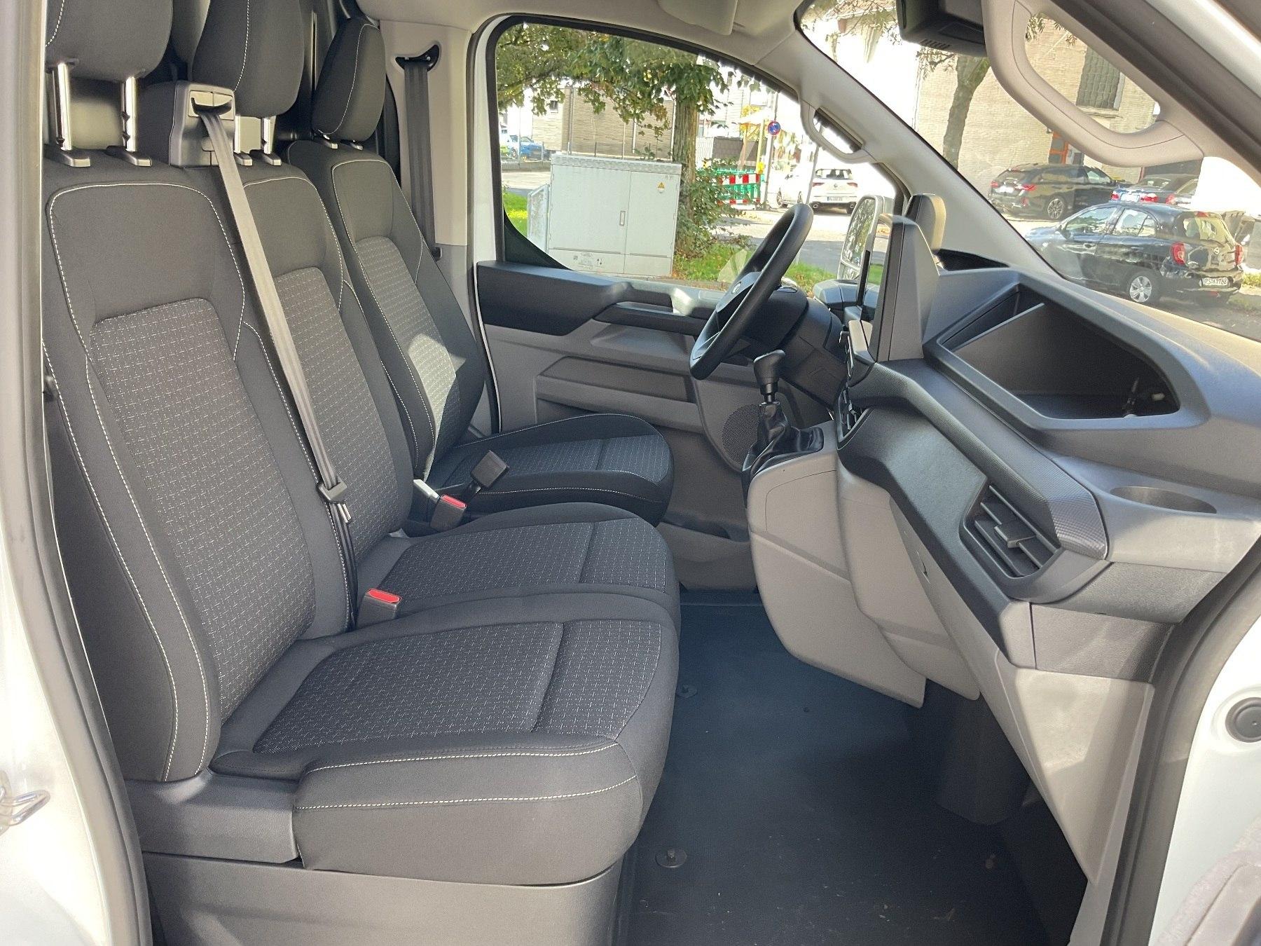 FORD Trend Kasten 320L1 136PS FORD Trend Kasten 320L1 136PS