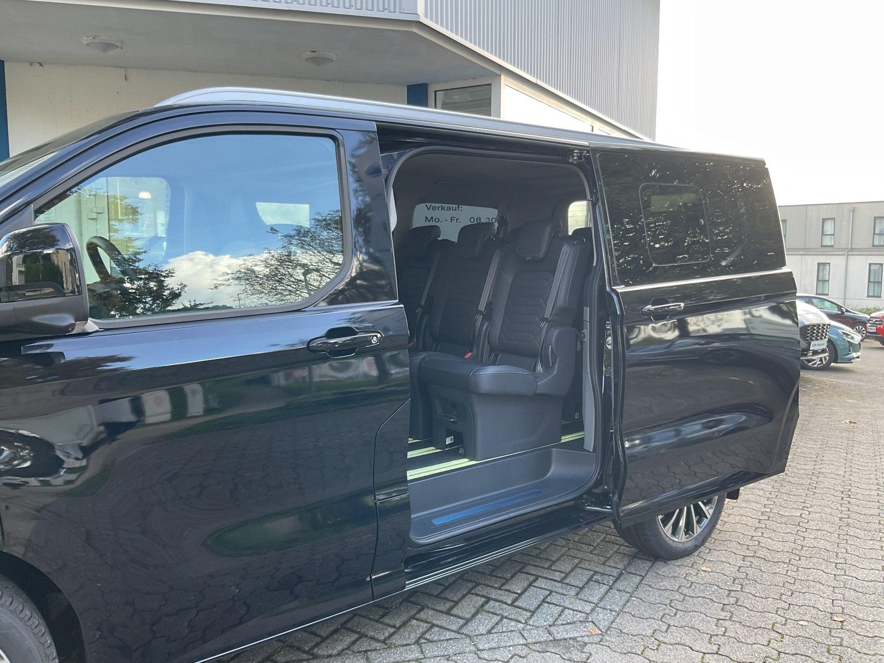FORD Titanium X PHEV 340 L1 *Anhängevor.* FORD Titanium X PHEV 340 L1 *Anhängevor.*