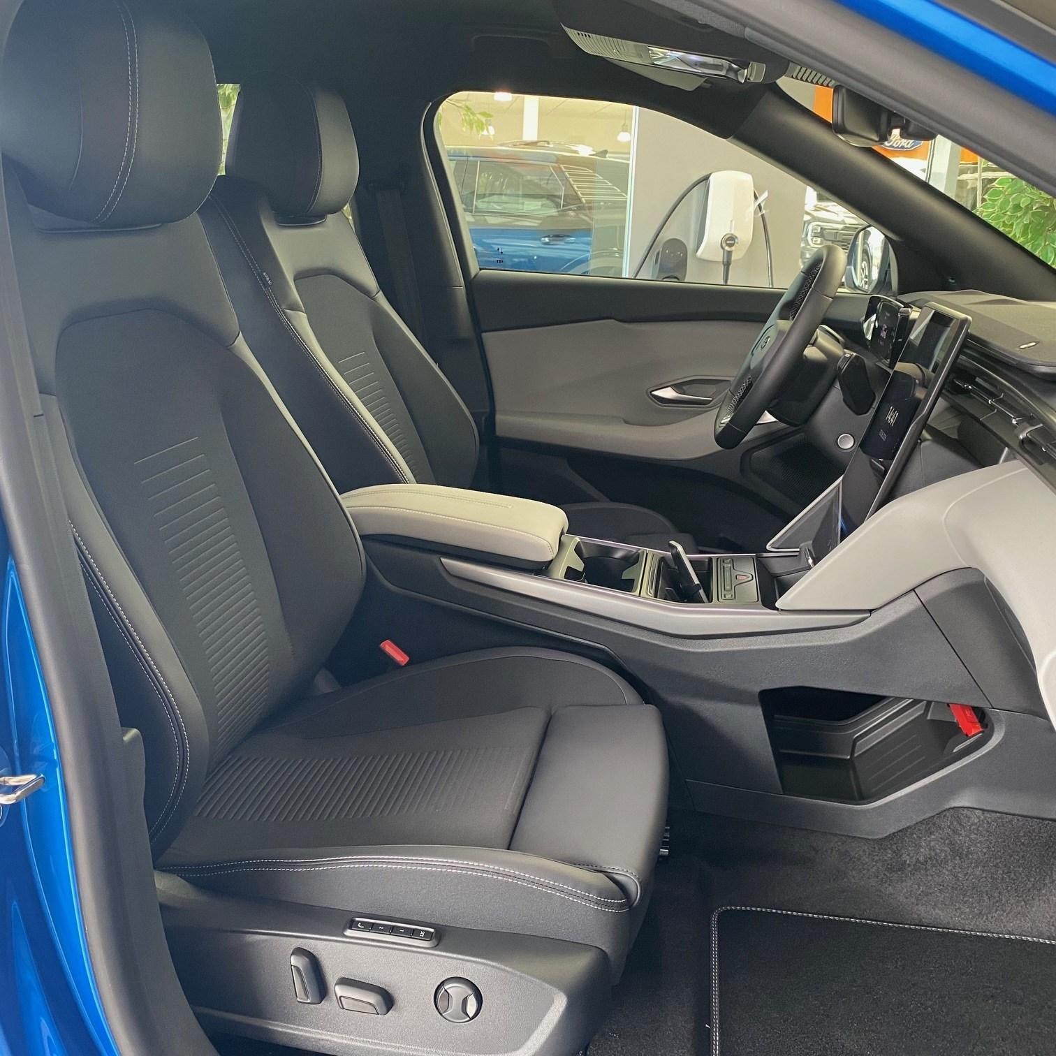 FORD Select FORD Select