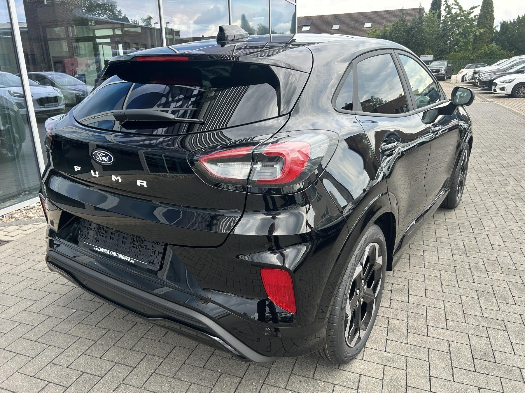 FORD PREMIUM LED-MATRIX SCHIEBEDACH WINTERPAK. FORD PREMIUM LED-MATRIX SCHIEBEDACH WINTERPAK.