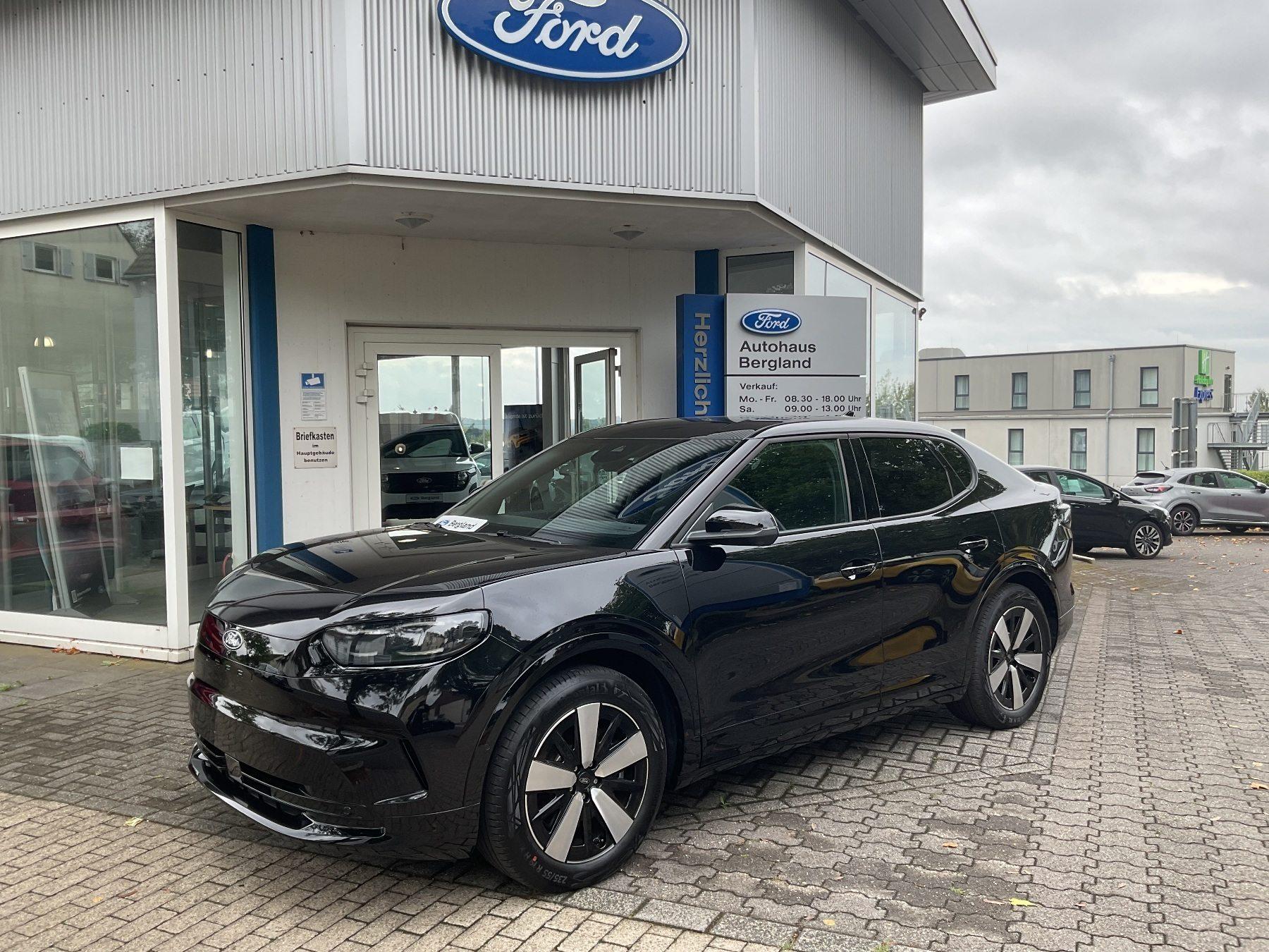 FORD Select AWD *LED*iACC*PDC*360*HUD*AHK*NAVI*