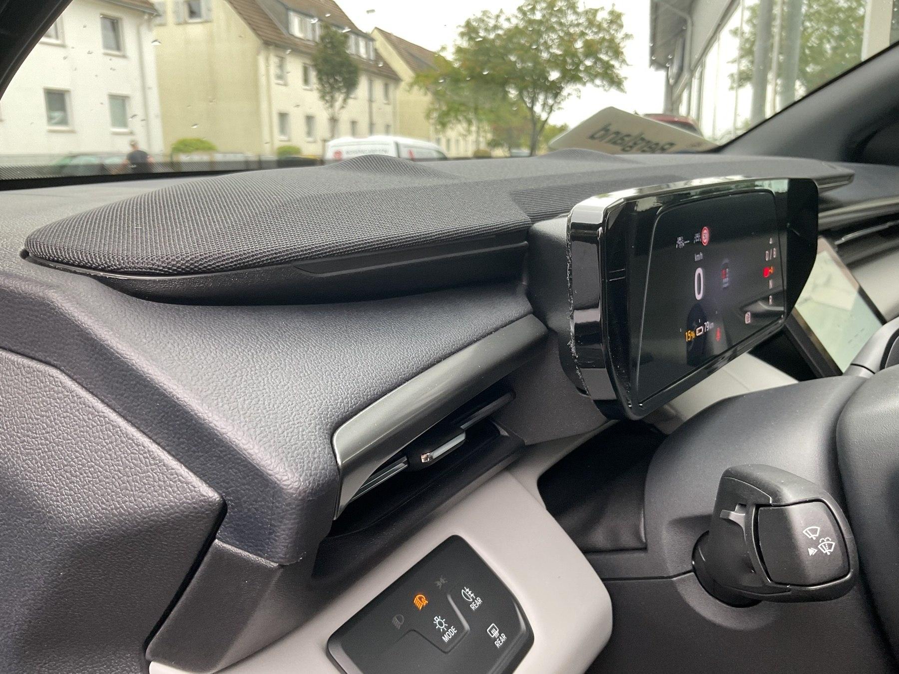 FORD Select AWD *LED*iACC*PDC*360*HUD*AHK*NAVI* FORD Select AWD *LED*iACC*PDC*360*HUD*AHK*NAVI*