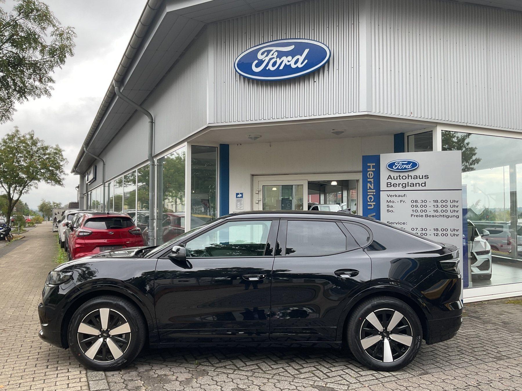 FORD Select AWD *LED*iACC*PDC*360*HUD*AHK*NAVI* FORD Select AWD *LED*iACC*PDC*360*HUD*AHK*NAVI*
