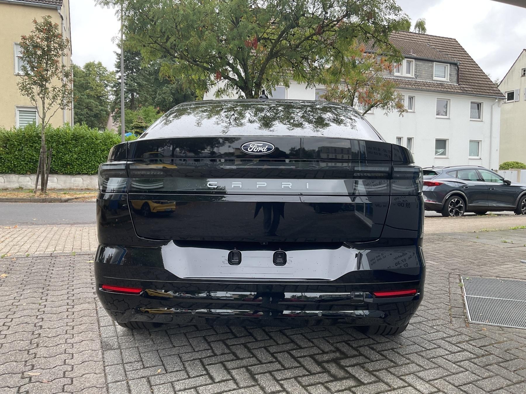 FORD Select AWD *LED*iACC*PDC*360*HUD*AHK*NAVI* FORD Select AWD *LED*iACC*PDC*360*HUD*AHK*NAVI*