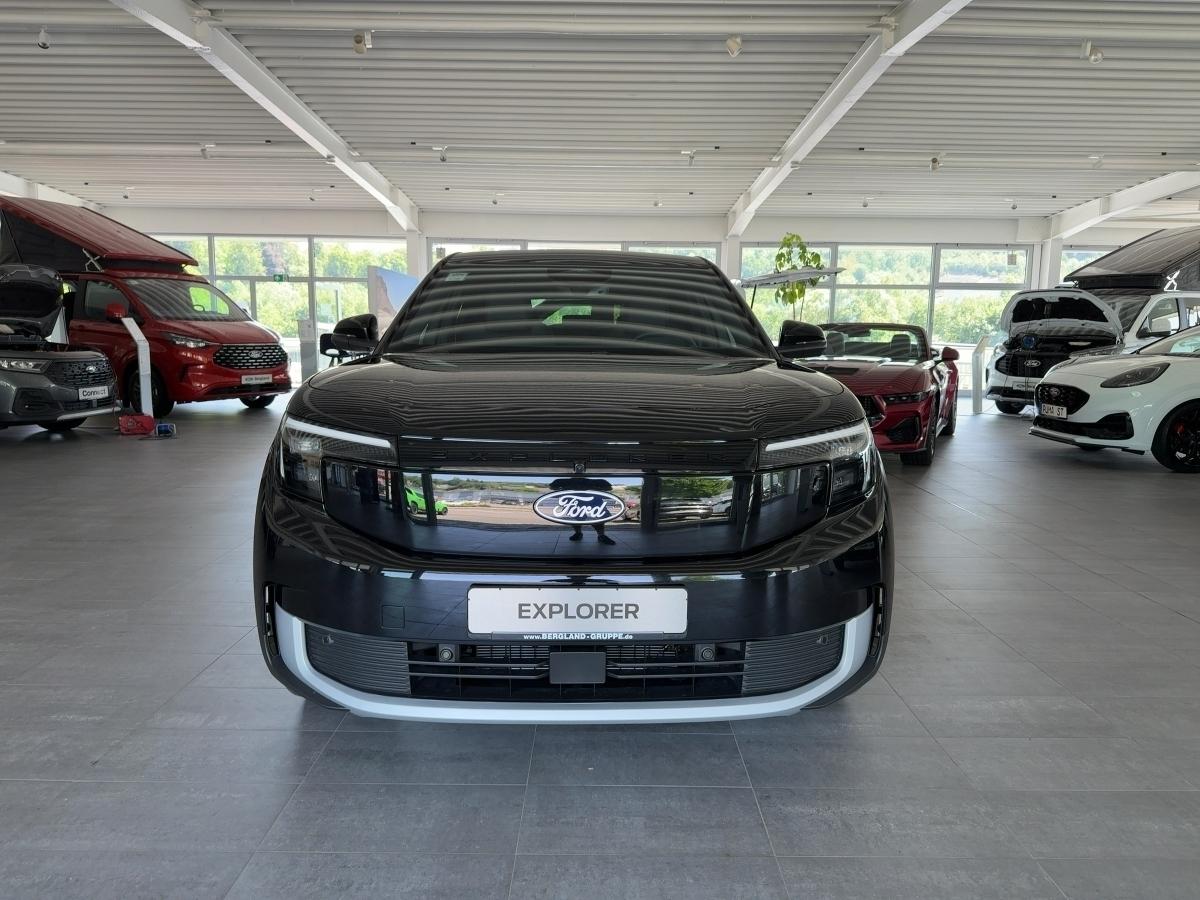 FORD PREMIUM AWD 340 PS 77 kWh FORD PREMIUM AWD 340 PS 77 kWh