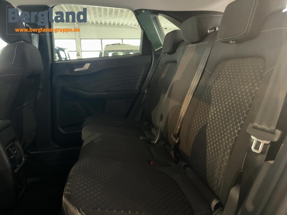 FORD TITANIUM 5D 1.5T 150 S6.2 M6 FWD FORD TITANIUM 5D 1.5T 150 S6.2 M6 FWD