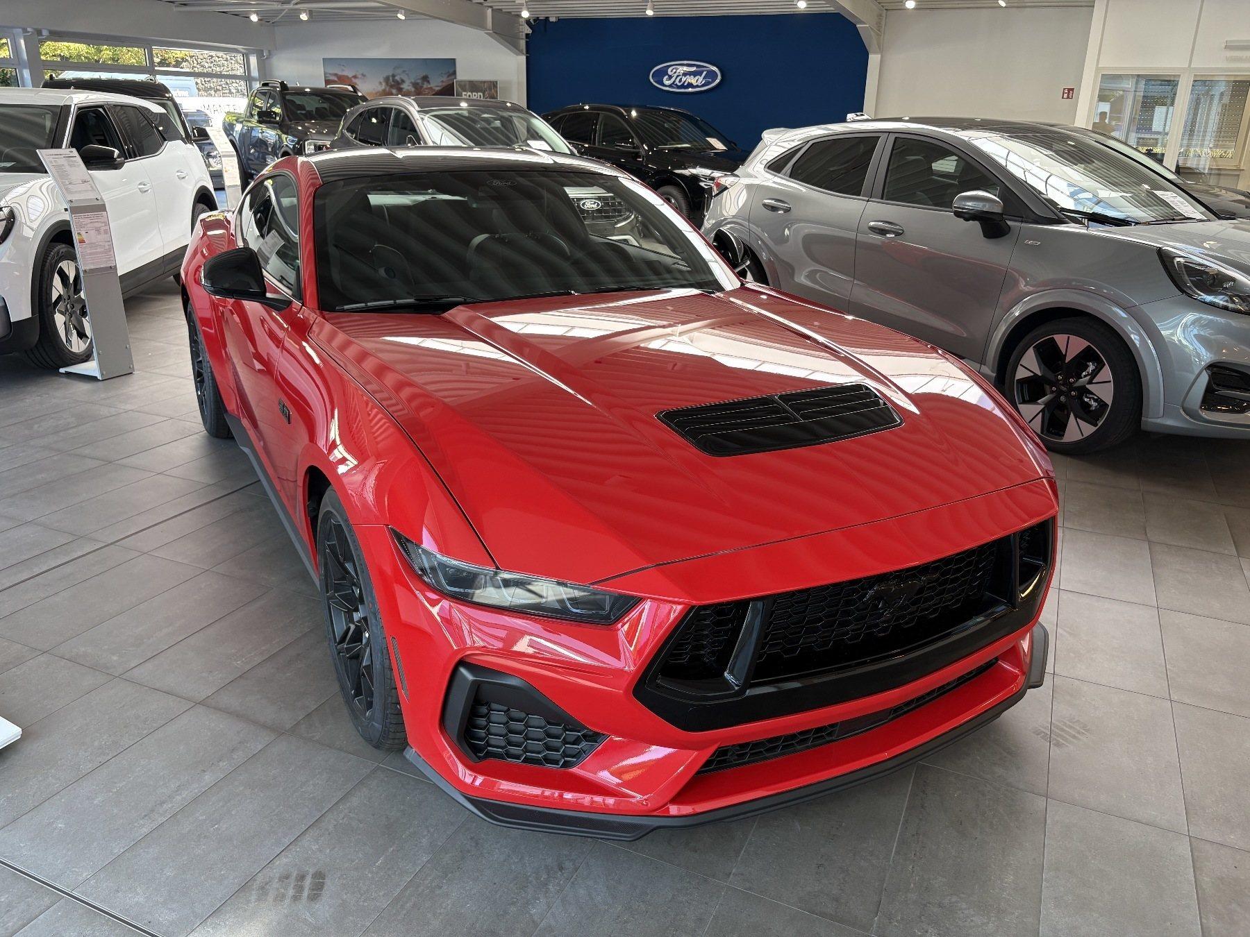 FORD 5.0 l Ti-VCT Fastback V8 GT