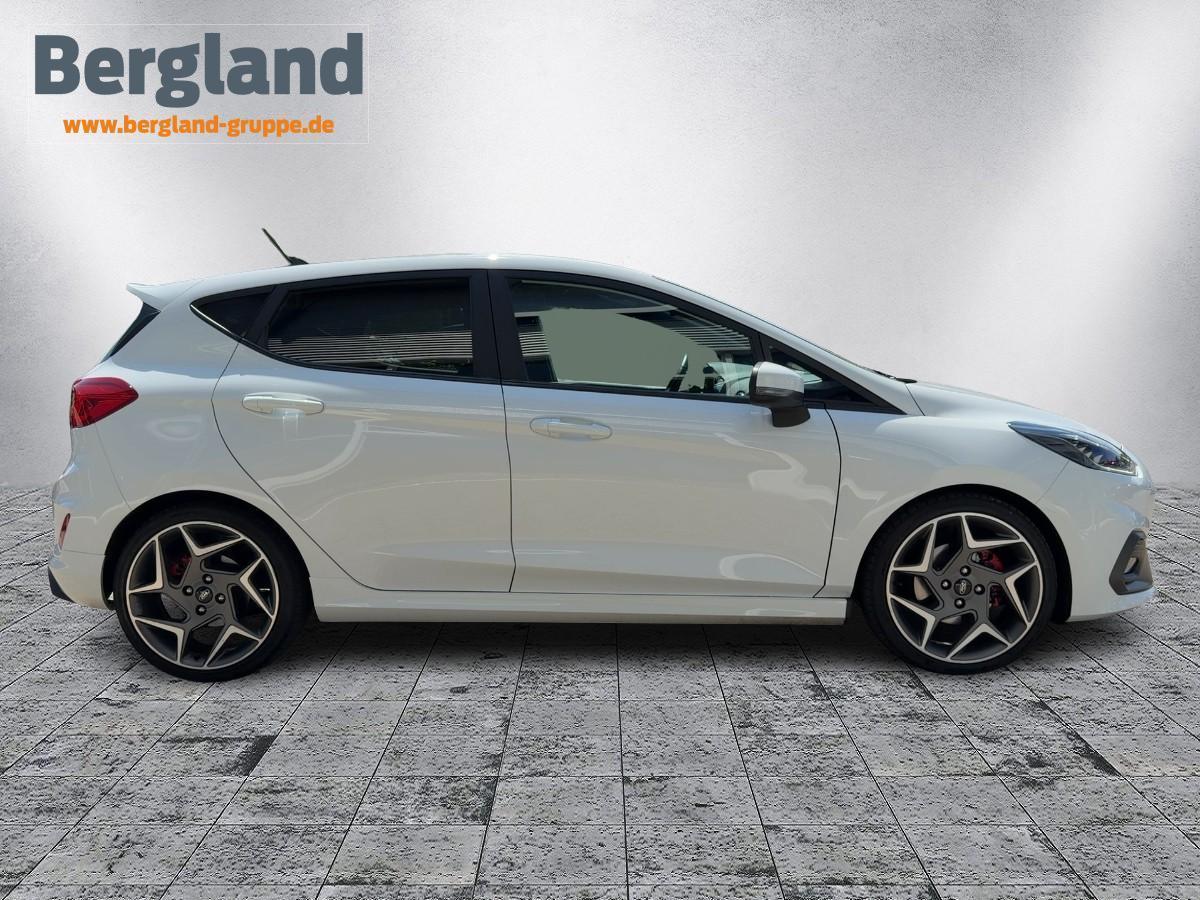 FORD ST *Leder-Exklusiv *8-fach bereift FORD ST *Leder-Exklusiv *8-fach bereift