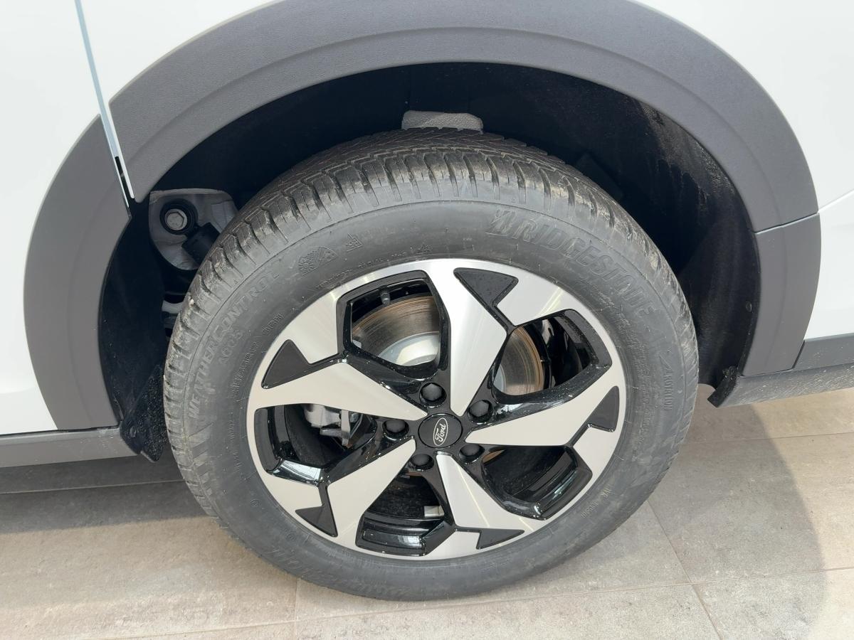 FORD Grand PHEV Active FWD FORD Grand PHEV Active FWD