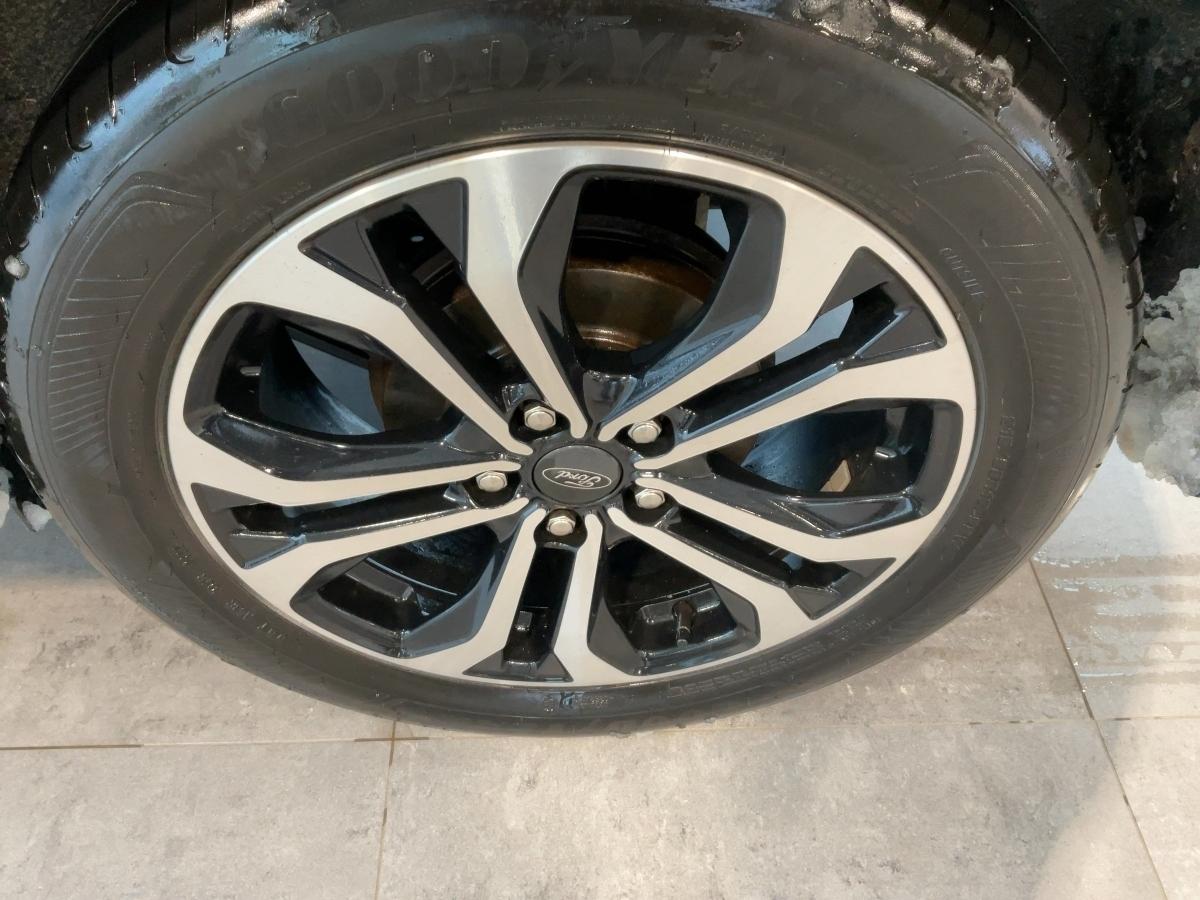 FORD ST-Line 1.0l EcoBoost MHEV 125PS FORD ST-Line 1.0l EcoBoost MHEV 125PS