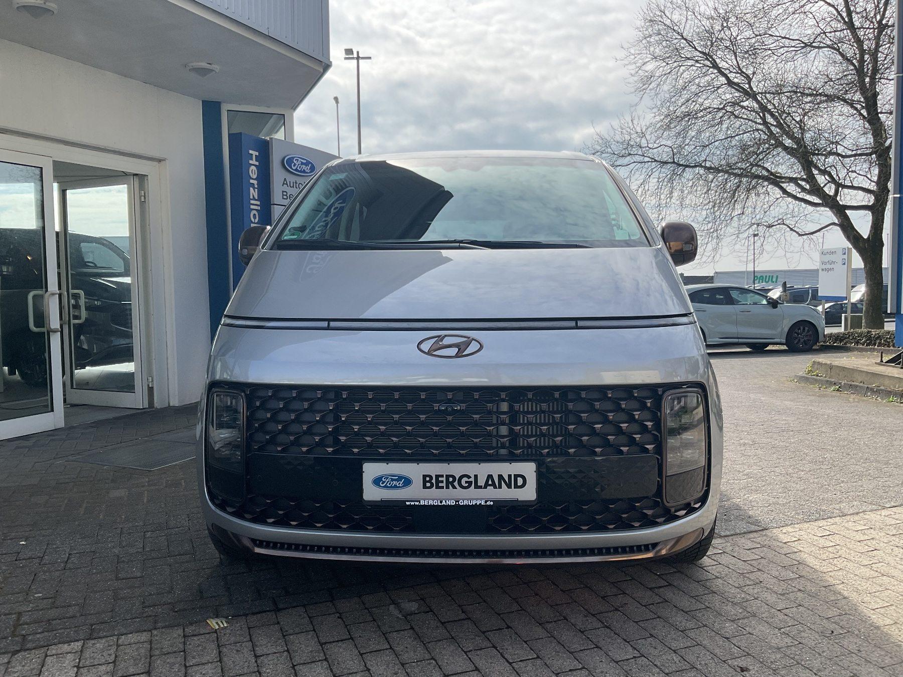 HYUNDAI 7-Sitzer 2.2 CRDi 177PS HYUNDAI 7-Sitzer 2.2 CRDi 177PS