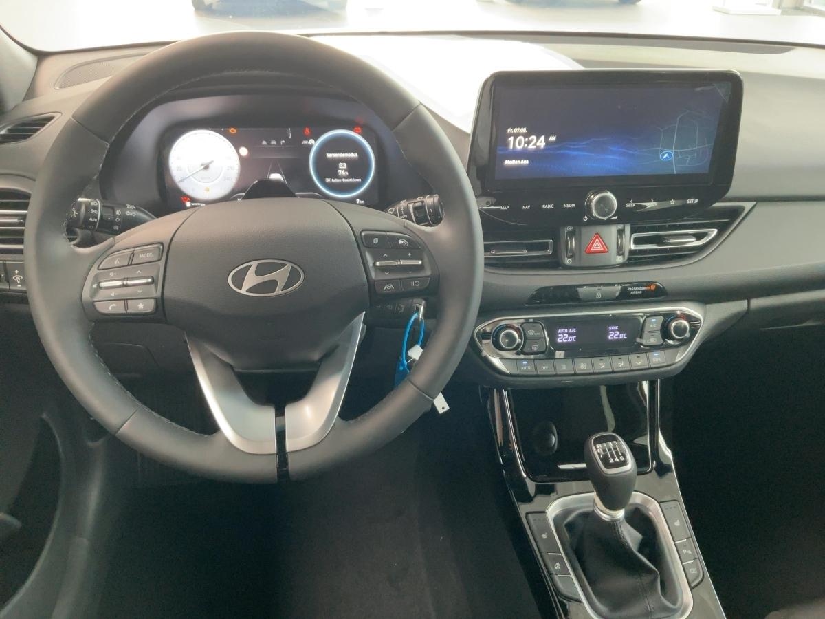 HYUNDAI Trend (MY26) 1.0 T-GDI (115 PS) HYUNDAI Trend (MY26) 1.0 T-GDI (115 PS)