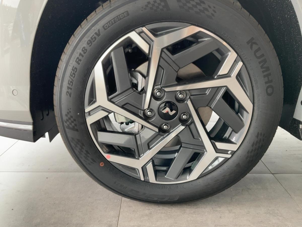 HYUNDAI N Line 1.6 GDI HEV 102kW Assistenzpaket HYUNDAI N Line 1.6 GDI HEV 102kW Assistenzpaket