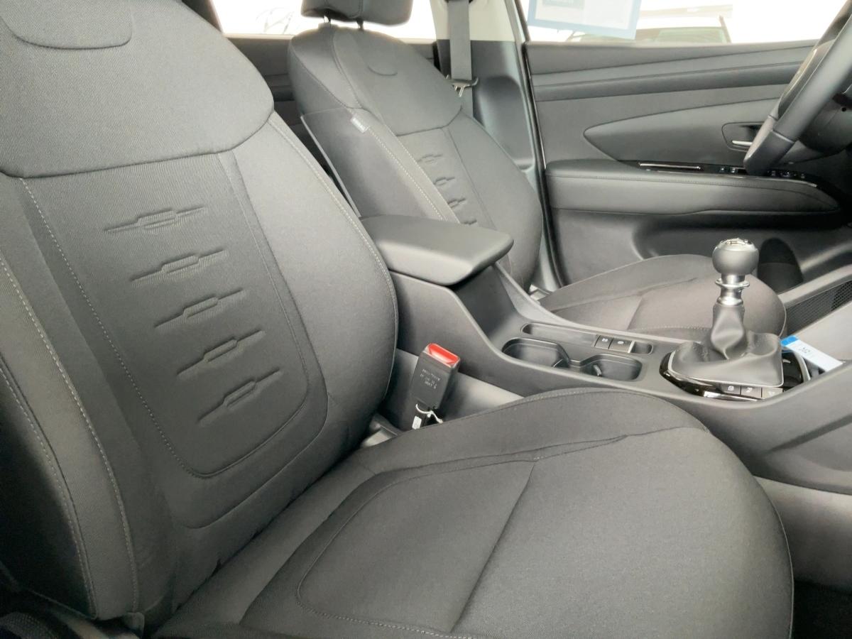 HYUNDAI Select (MY27) 1.6 (150 PS) HYUNDAI Select (MY27) 1.6 (150 PS)