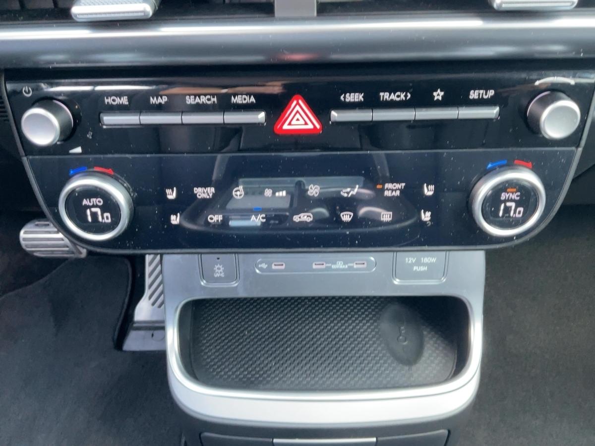 HYUNDAI UNIQ 6 Sitzer 226kW Allrad (MY26) HYUNDAI UNIQ 6 Sitzer 226kW Allrad (MY26)