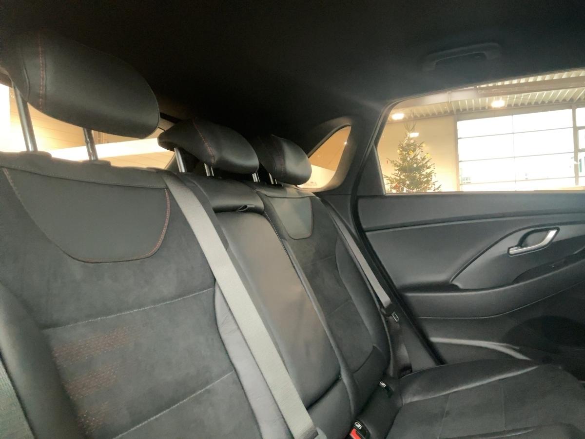 HYUNDAI N-Line (MY25) 1.5L(140 PS)7-DCT HYUNDAI N-Line (MY25) 1.5L(140 PS)7-DCT