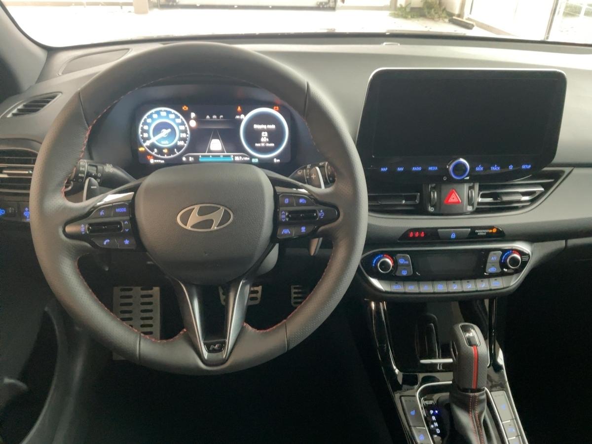 HYUNDAI N-Line (MY25) 1.5L(140 PS)7-DCT HYUNDAI N-Line (MY25) 1.5L(140 PS)7-DCT