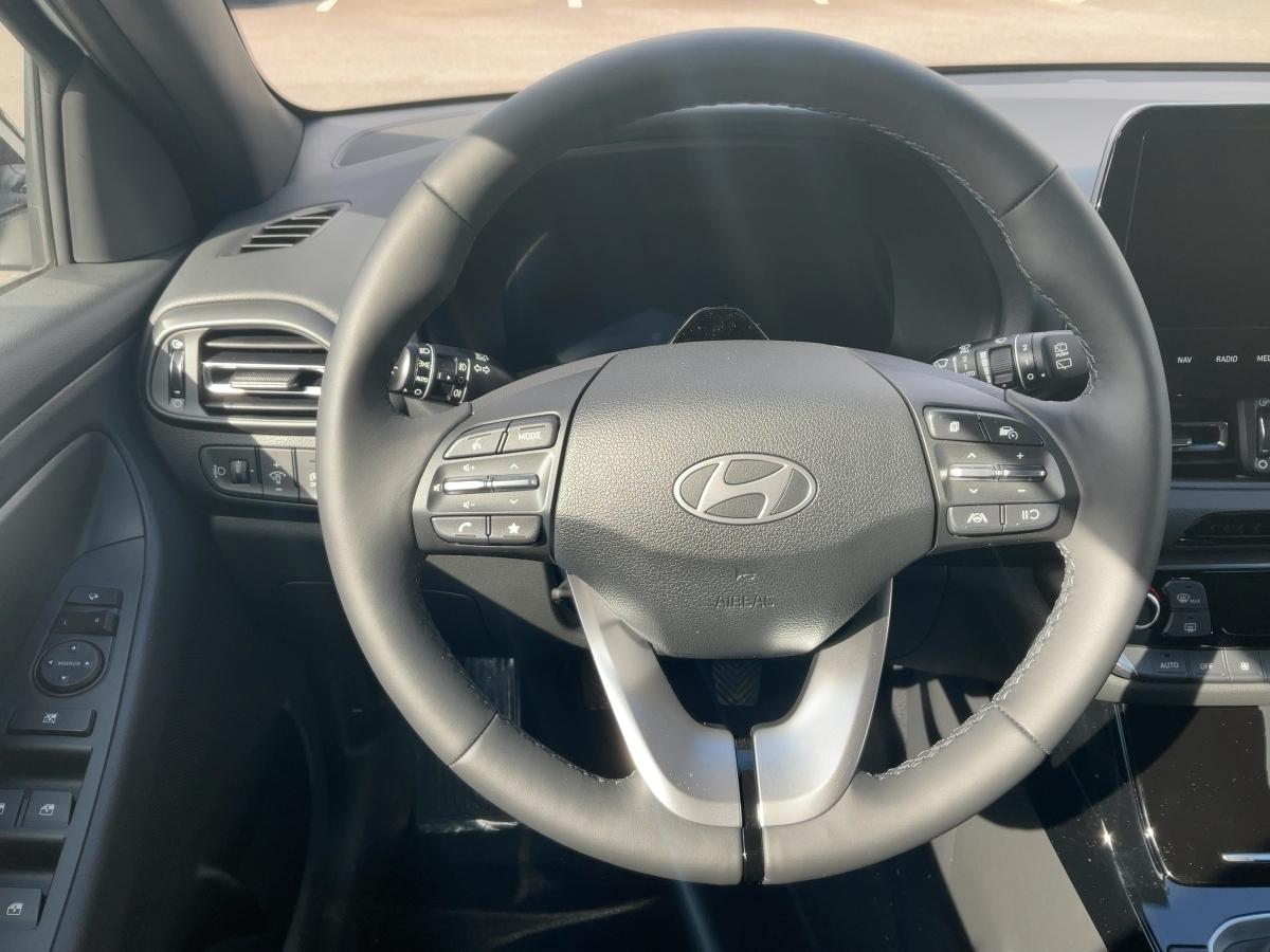 HYUNDAI Trend (MY26) 1.0 T-GDI (115 PS) HYUNDAI Trend (MY26) 1.0 T-GDI (115 PS)