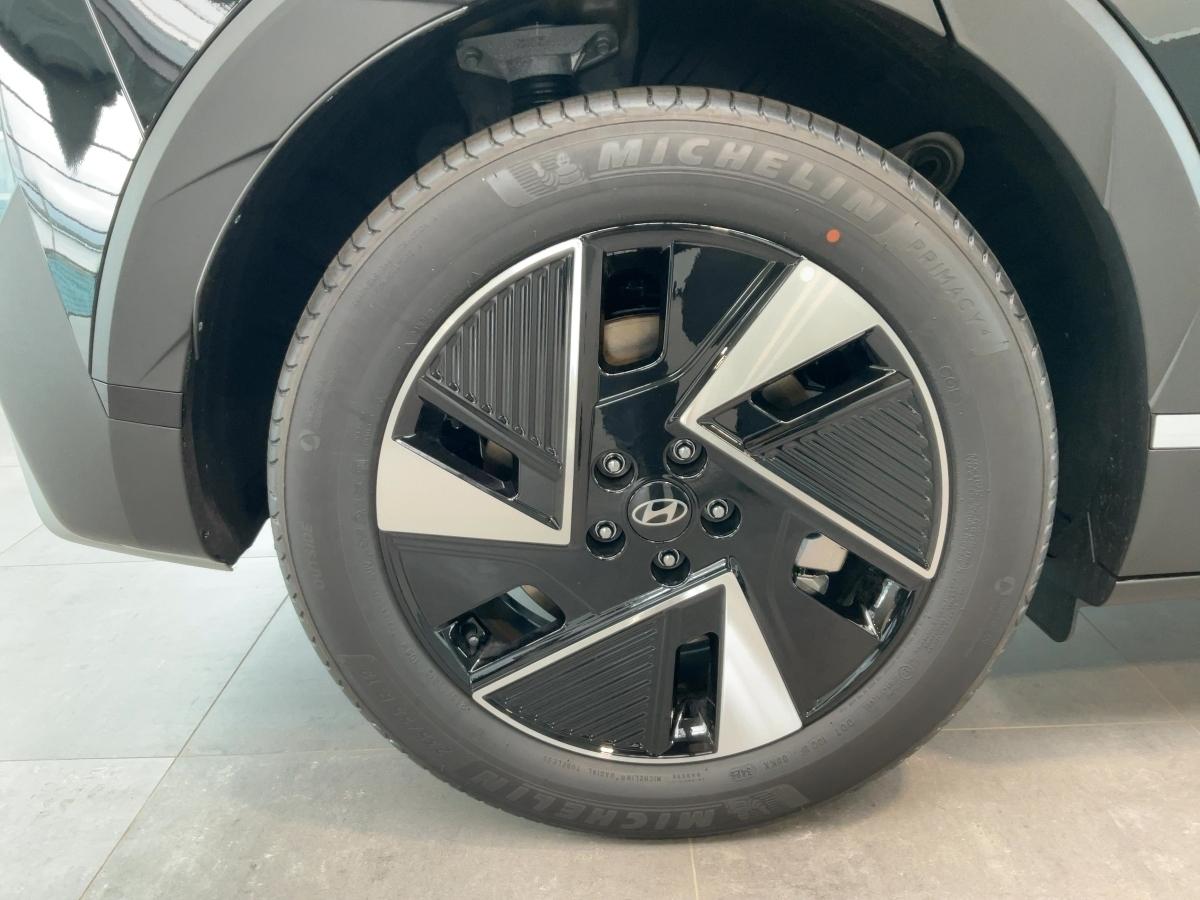 HYUNDAI UNIQ (MY26) 84 kWh 2WD (229 PS) HYUNDAI UNIQ (MY26) 84 kWh 2WD (229 PS)