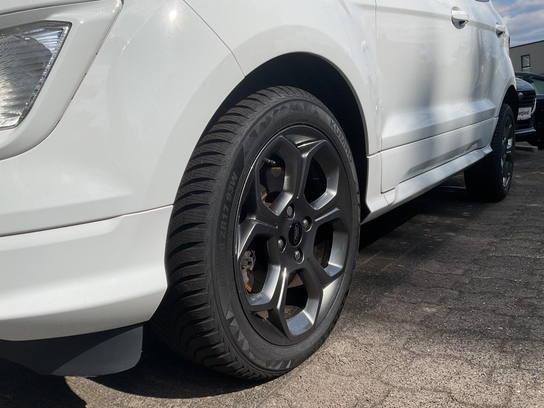 FORD ST-Line 140PS *PDC*RFK*SHZ*NAVI*Ke*GRA* FORD ST-Line 140PS *PDC*RFK*SHZ*NAVI*Ke*GRA*