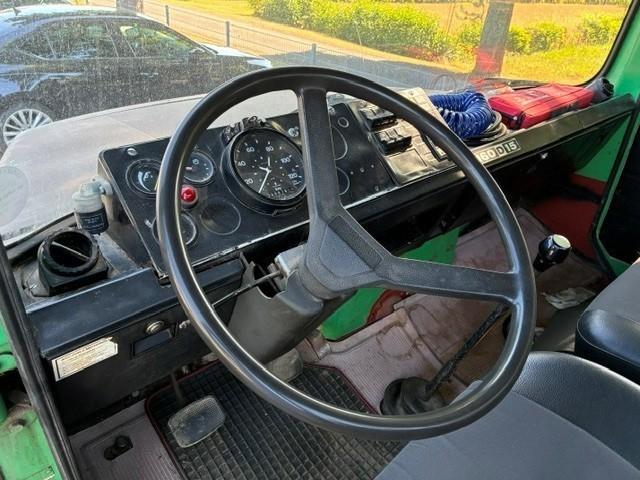 Fahrzeug-Bild 11