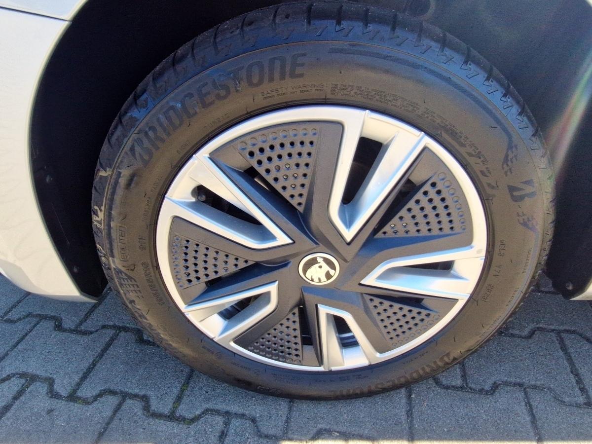 Fahrzeug-Bild 14