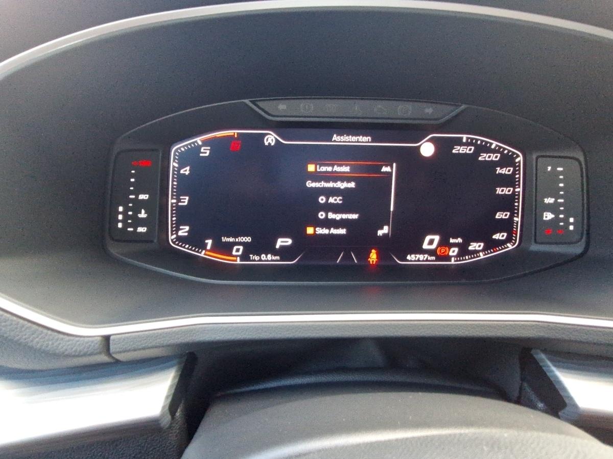 Fahrzeug-Bild 12