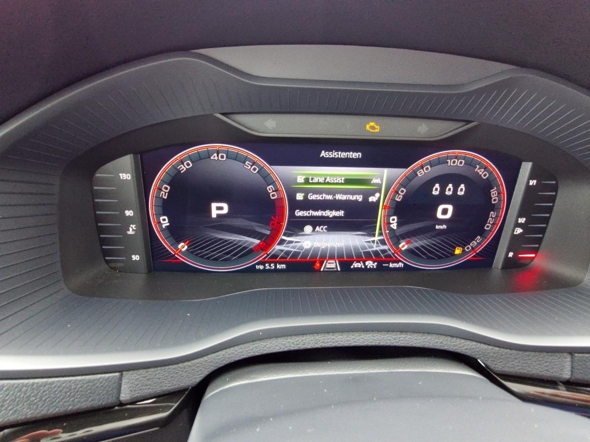 Fahrzeug-Bild 12