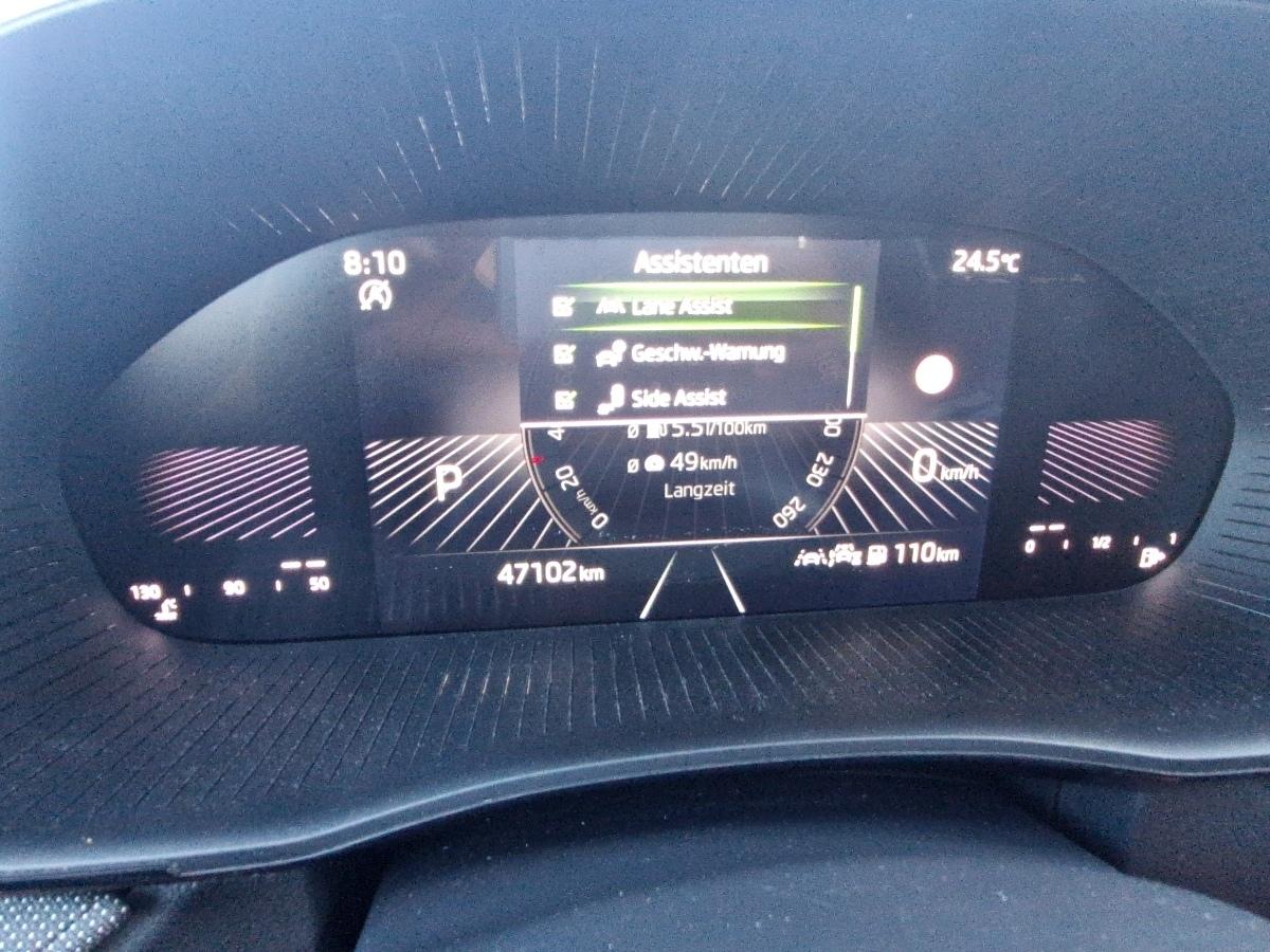 Fahrzeug-Bild 12