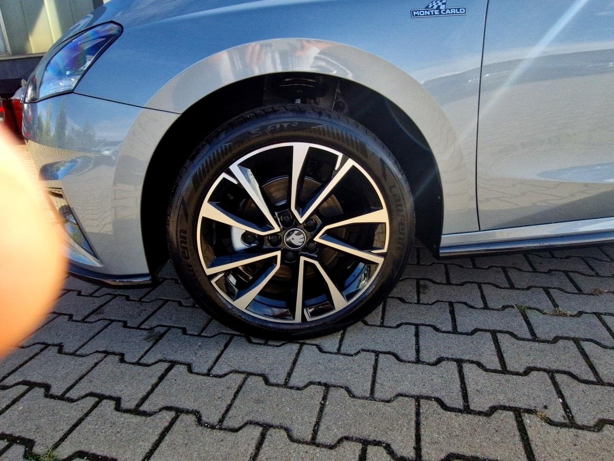 Fahrzeug-Bild 14