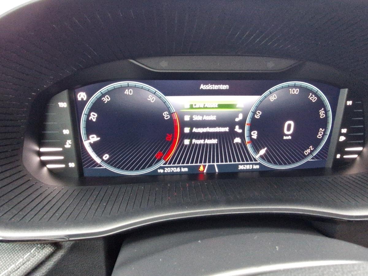 Fahrzeug-Bild 13