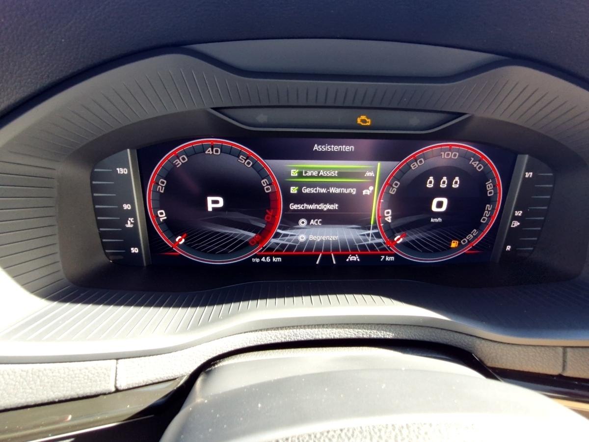 Fahrzeug-Bild 12