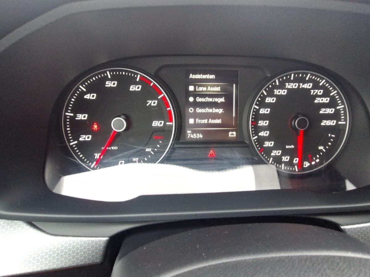 Fahrzeug-Bild 12