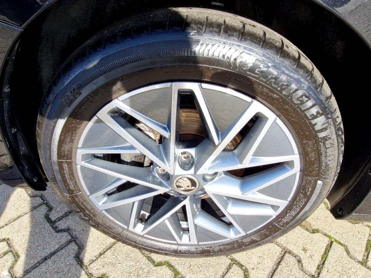 Fahrzeug-Bild 15