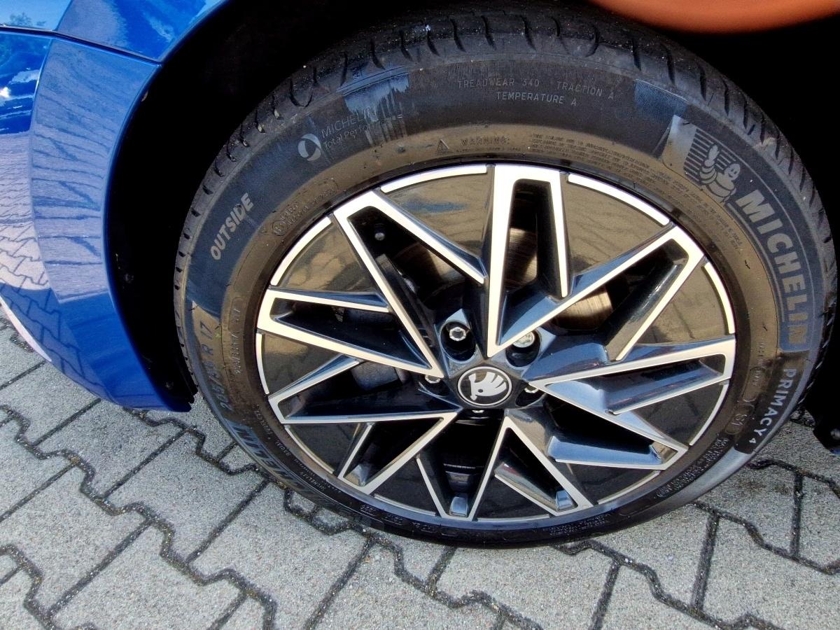 Fahrzeug-Bild 14