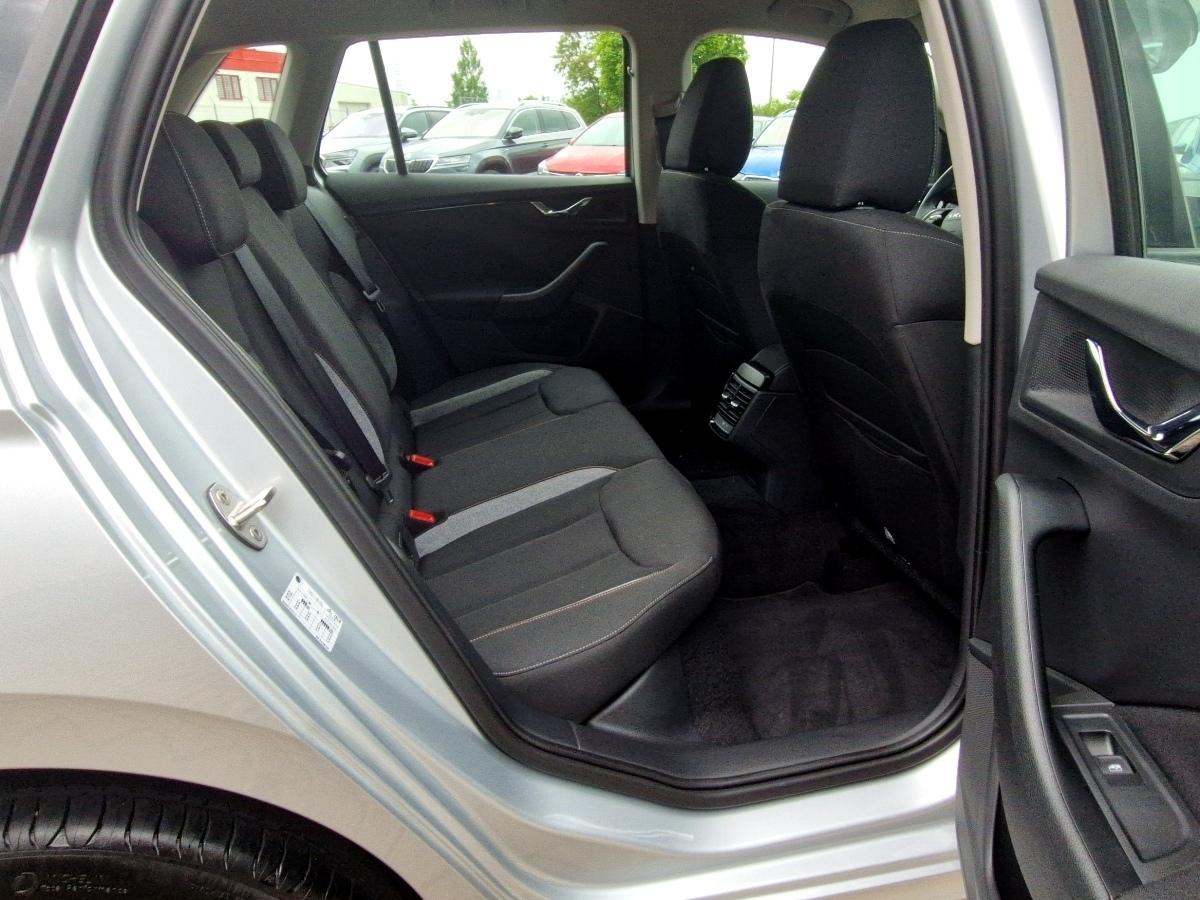 Fahrzeug-Bild 9