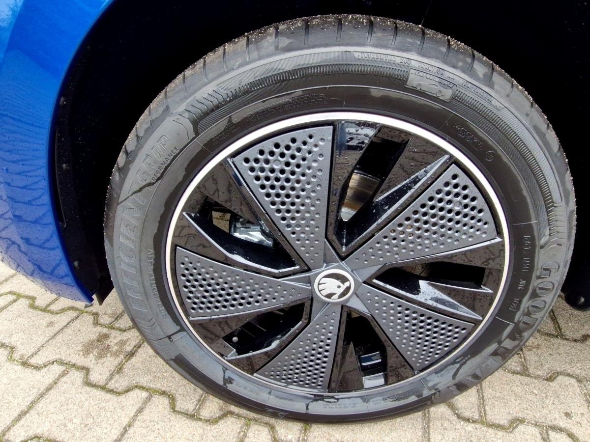 Fahrzeug-Bild 14