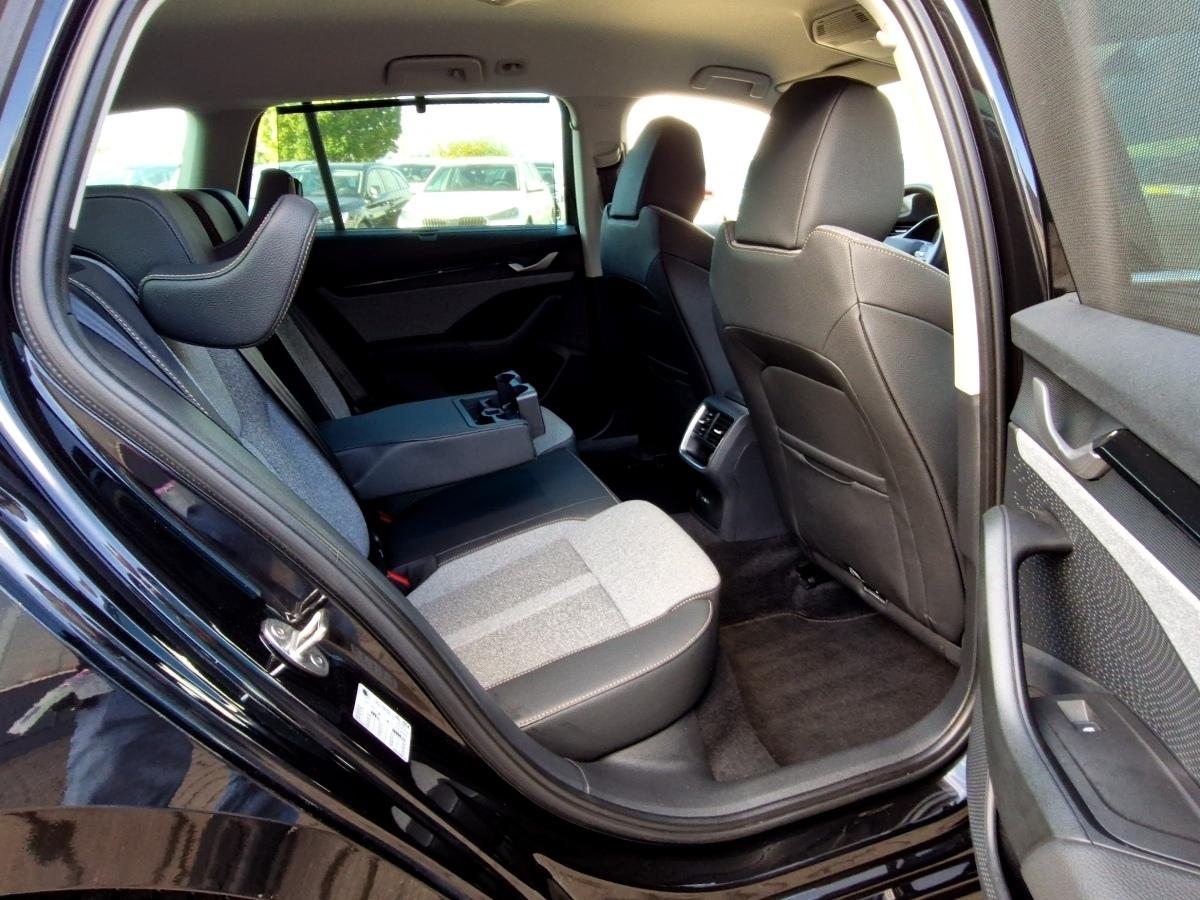 Fahrzeug-Bild 12
