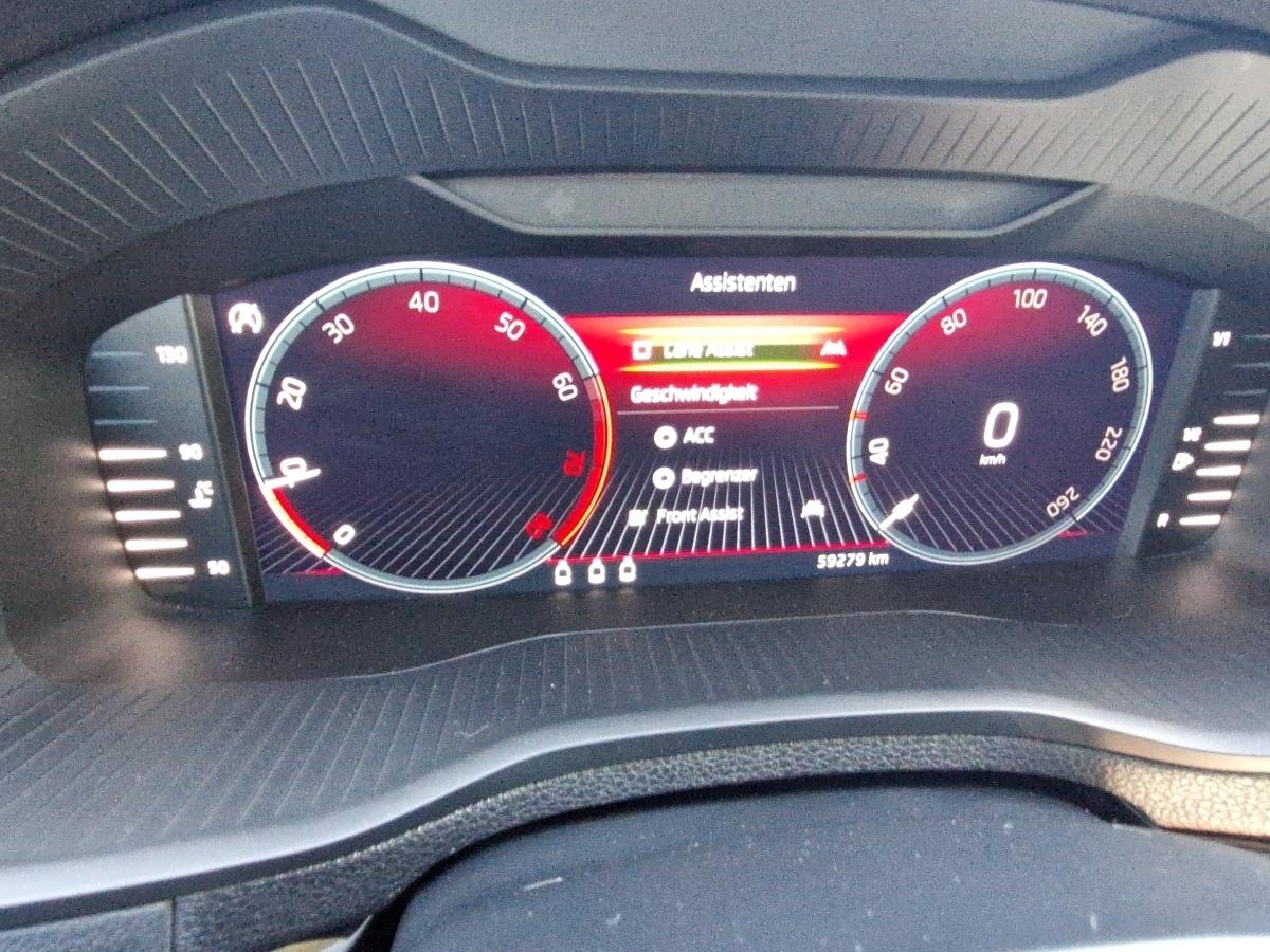 Fahrzeug-Bild 12