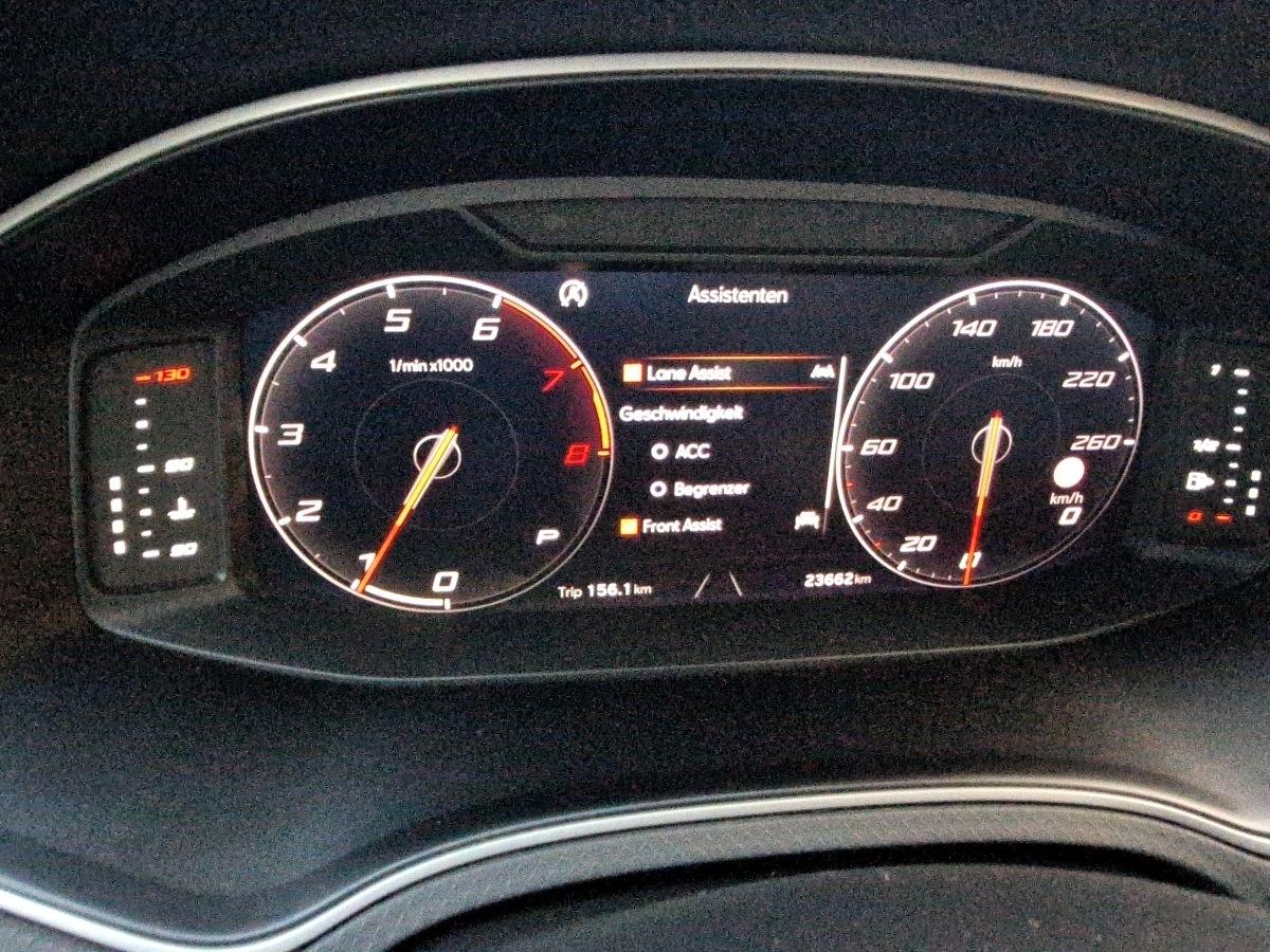 Fahrzeug-Bild 13