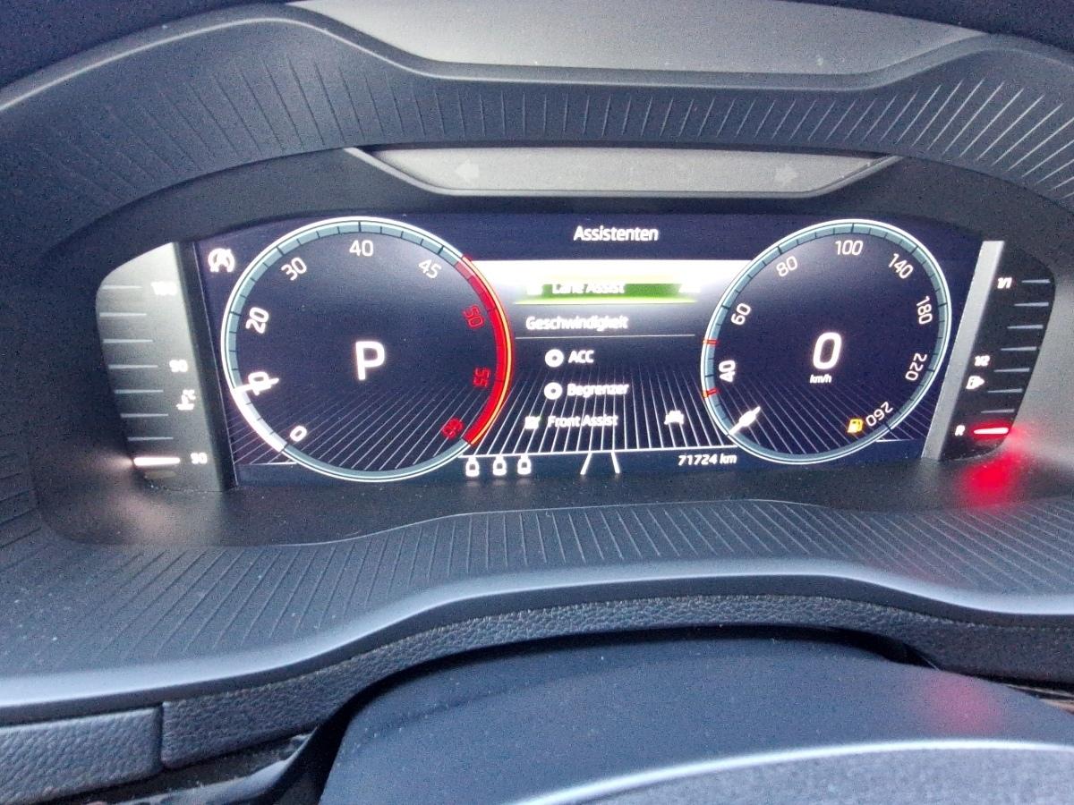 Fahrzeug-Bild 12