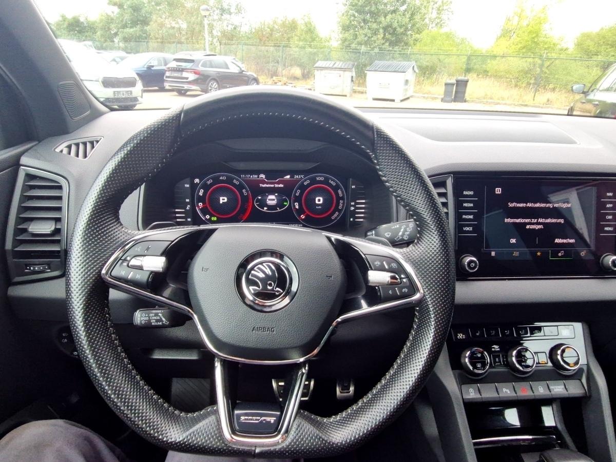 Fahrzeug-Bild 13