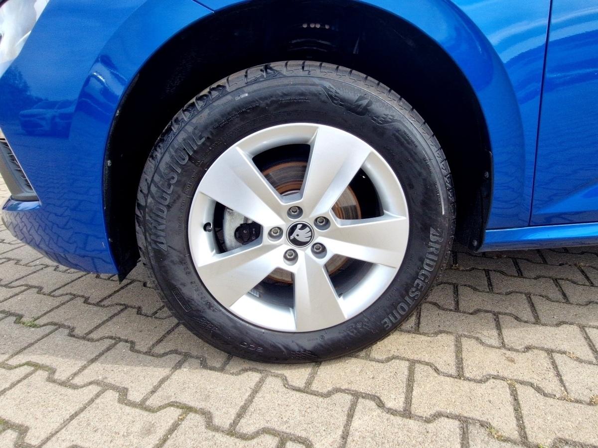 Fahrzeug-Bild 14