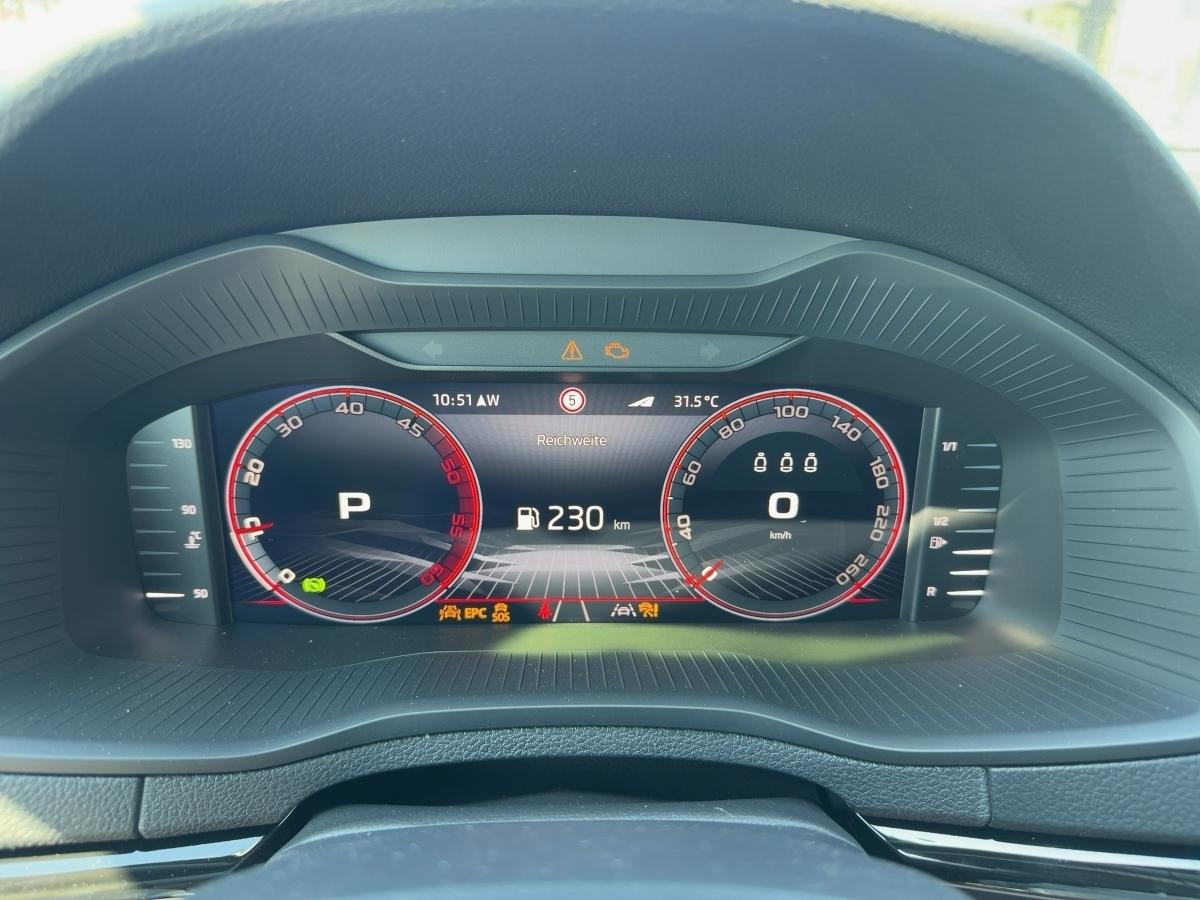 Fahrzeug-Bild 11