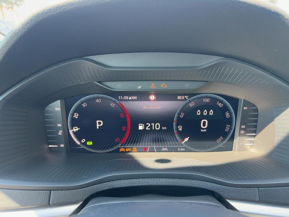 Fahrzeug-Bild 12