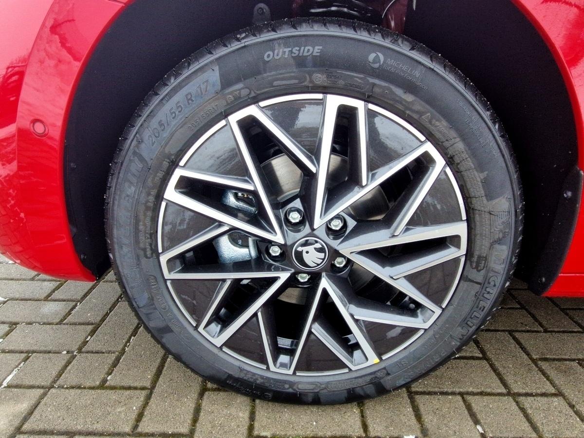 Fahrzeug-Bild 14